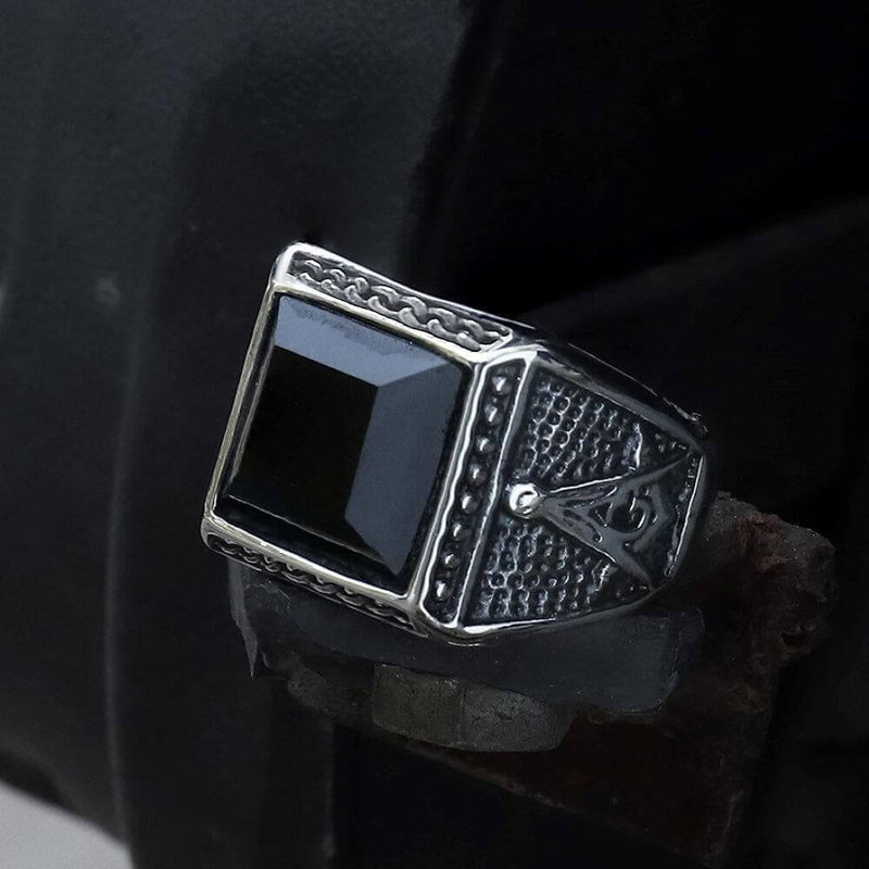 Black Gemstone Stainless Steel Masonic Ring 01 | Gthic.com