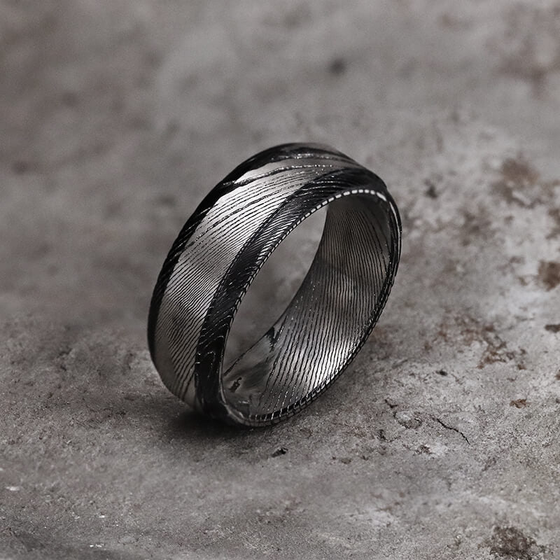 Black Step Edge Pattern Damascus Steel Ring 01 | Gthic.com