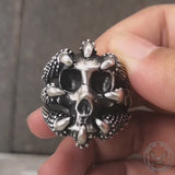 Anello in argento sterling con teschio artiglio gotico