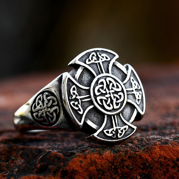 Celtic Knot Knights Templar Stainless Steel Viking Ring | Gthic.com