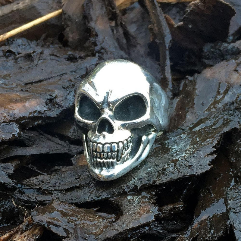 Death Skull Sterling Silver Ring 01 | Gthic.com
