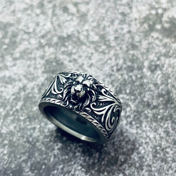 Domineer Lion Head Sterling Silver Animal Ring  | Gthic.com
