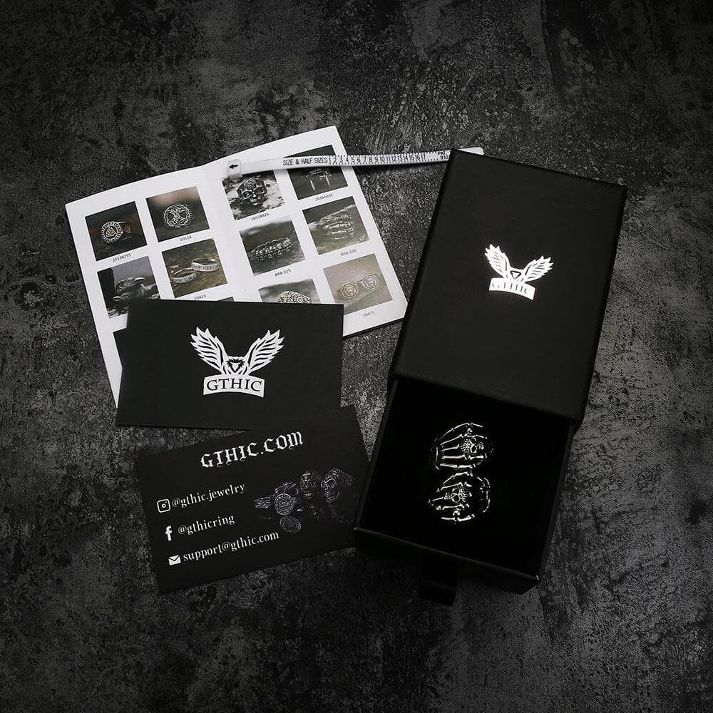 Anello teschio in acciaio inossidabile con doppia mano fantasma