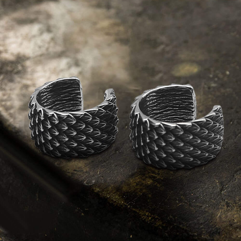 Dragon Scale Stainless Steel Ear Clip | Gthic.com