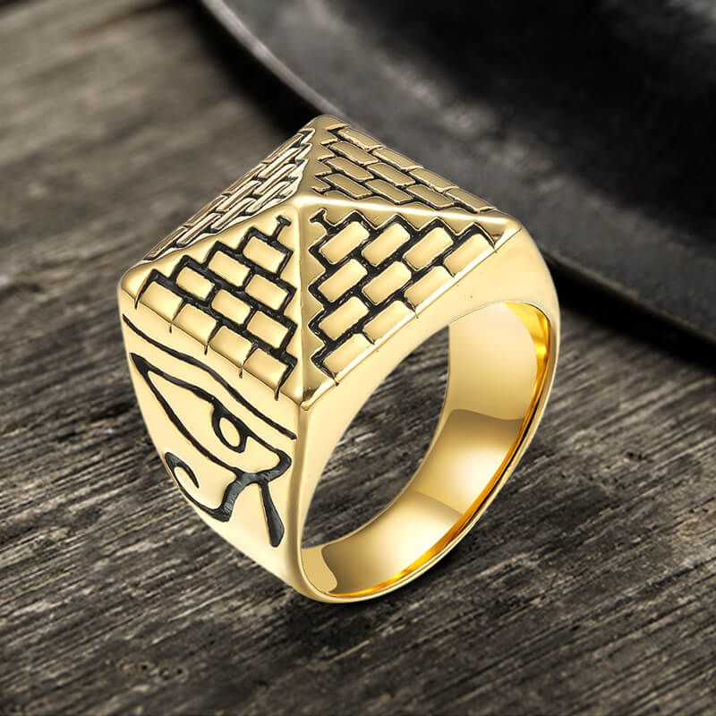 Gold Pyramid Ring – S. Bell Designs