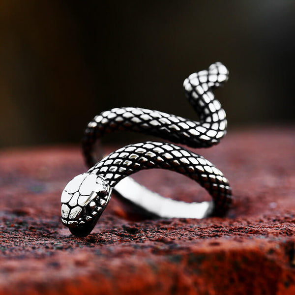 Ferocious Snake Stainless Steel Animal Ring | Gthic.com