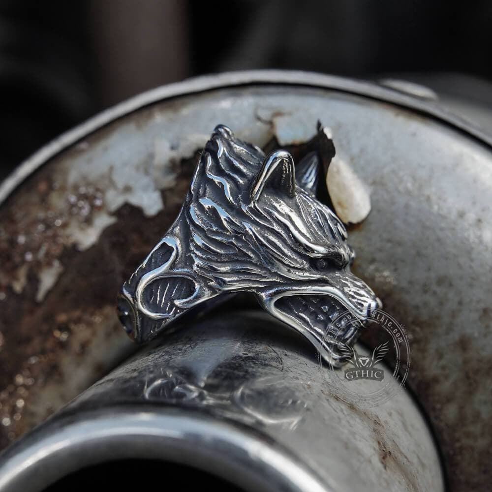 Fierce Wolf Stainless Steel Animal Ring | Gthic.com