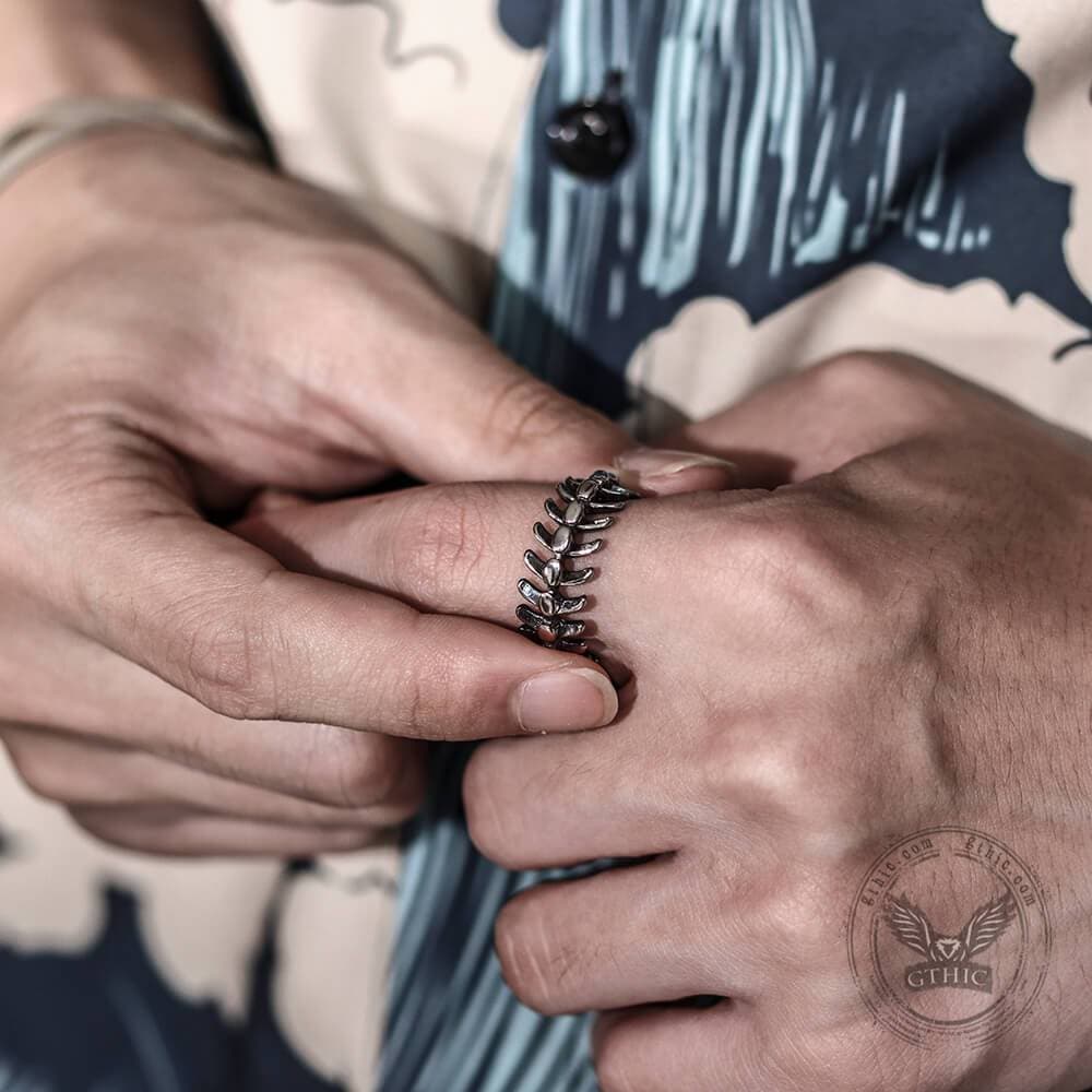 Fishbone Stainless Steel Ring | Gthic.com