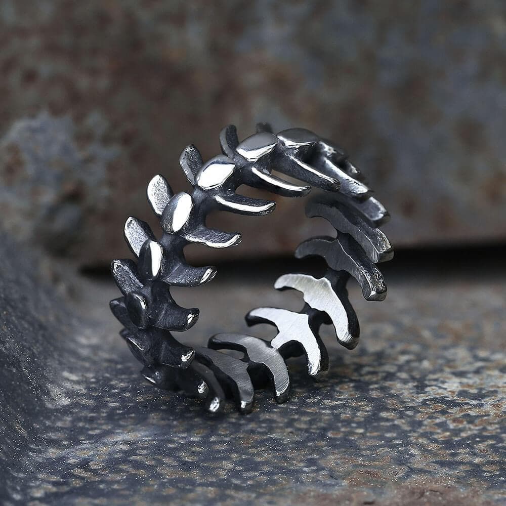 Fishbone Stainless Steel Ring | Gthic.com