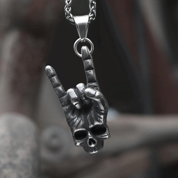 Gothic Dark Rock Stainless Steel Skull Necklace 01 | Gthic.com