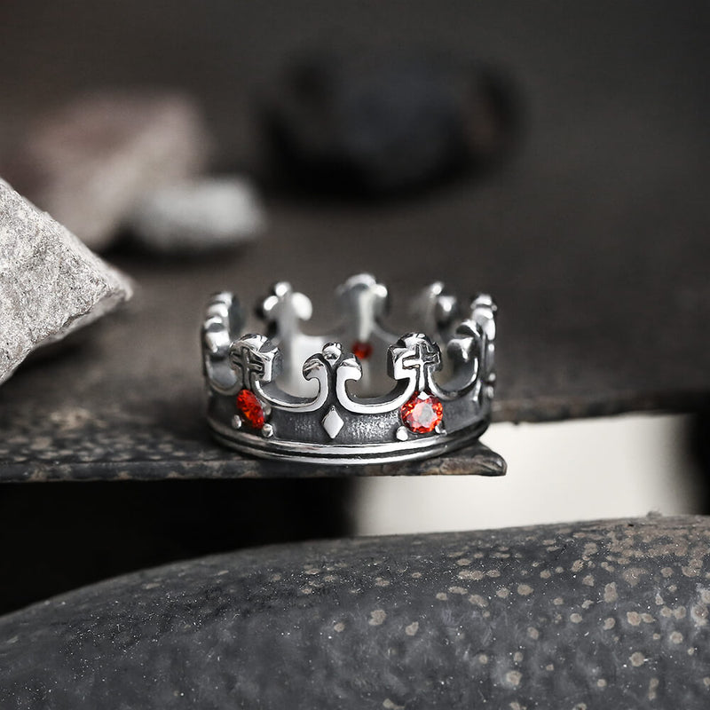 Sterling Silver Mens Crown Ring with Oval Black Onyx Gemstone » Anitolia