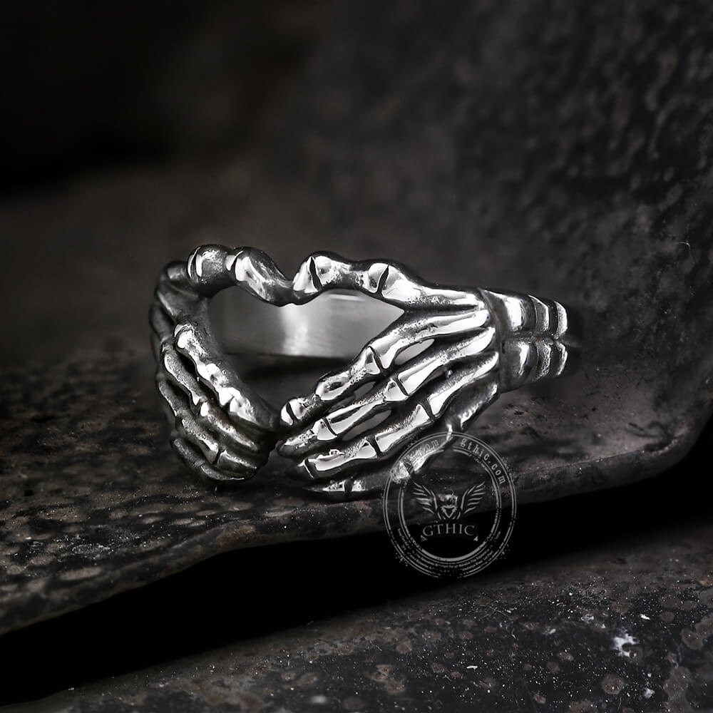 Gothic Skull Hand Heart Shaped Stainless Steel Ring | Gthic.com