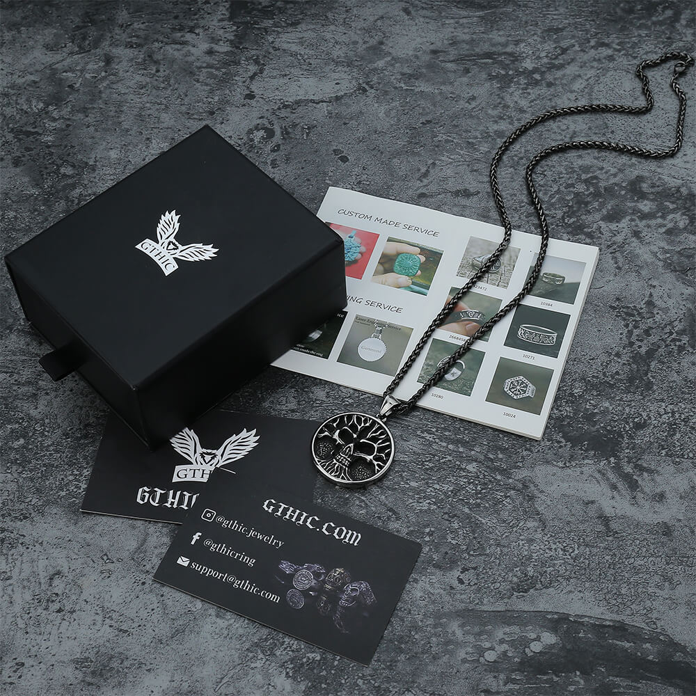 Ciondolo in acciaio inossidabile con teschio gotico e albero della vita