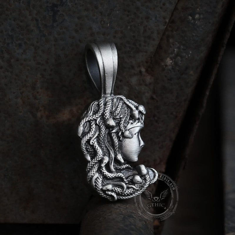 Greek Mythology Medusa Pure Tin Necklace 04 | Gthic.com 