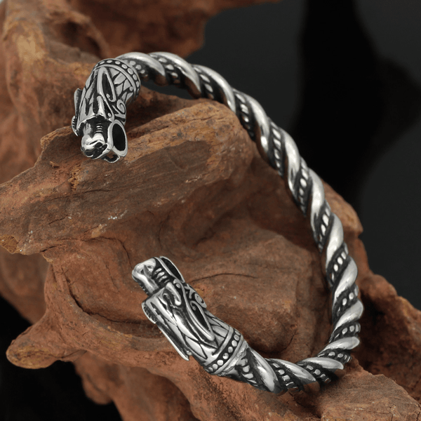 Detailed Dragon Stainless Steel Beast Bracelet 01 Silver | Gthic.com