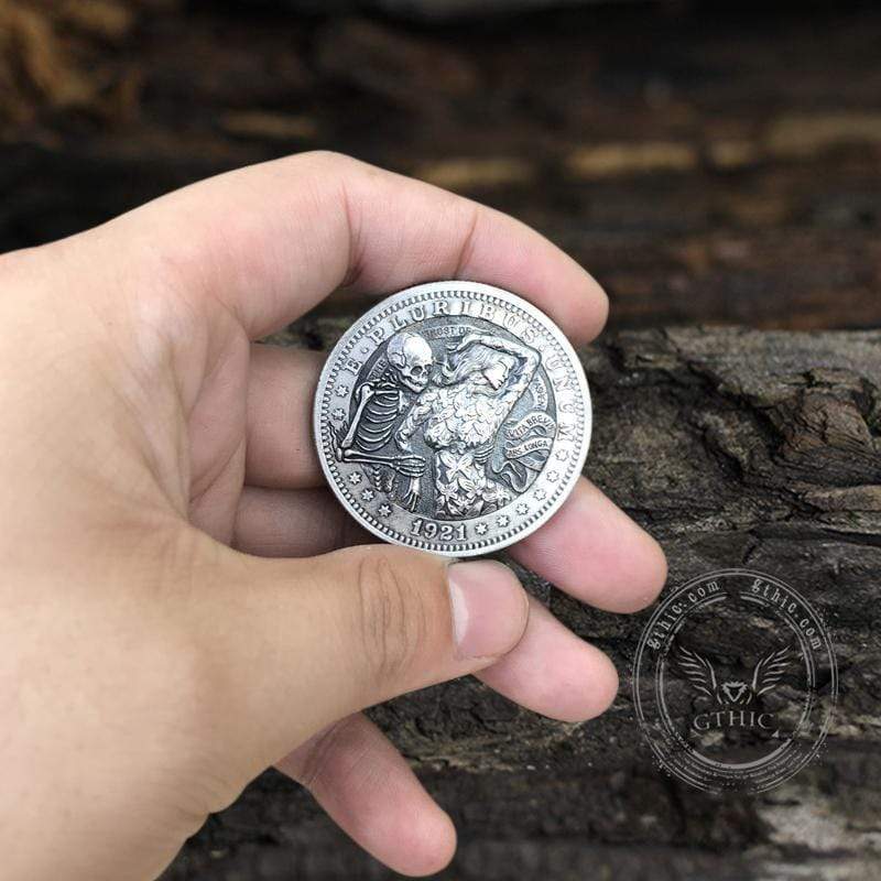 Kashenf Ghost Beauty Papilio Hobo Nickel Pendant