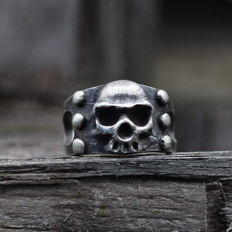 Vintage Punk Sterling Silver Skull Ring 02 | Gthic.com