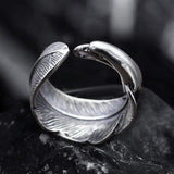 Indian Eagle Feather Sterling Silver Animal Ring | Gthic.com