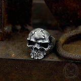 Dark Crack Sterling Silver Skull Ring 03 | Gthic.com