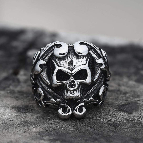Gothic Vine Stainless Steel Skull Ring | Gthic.com