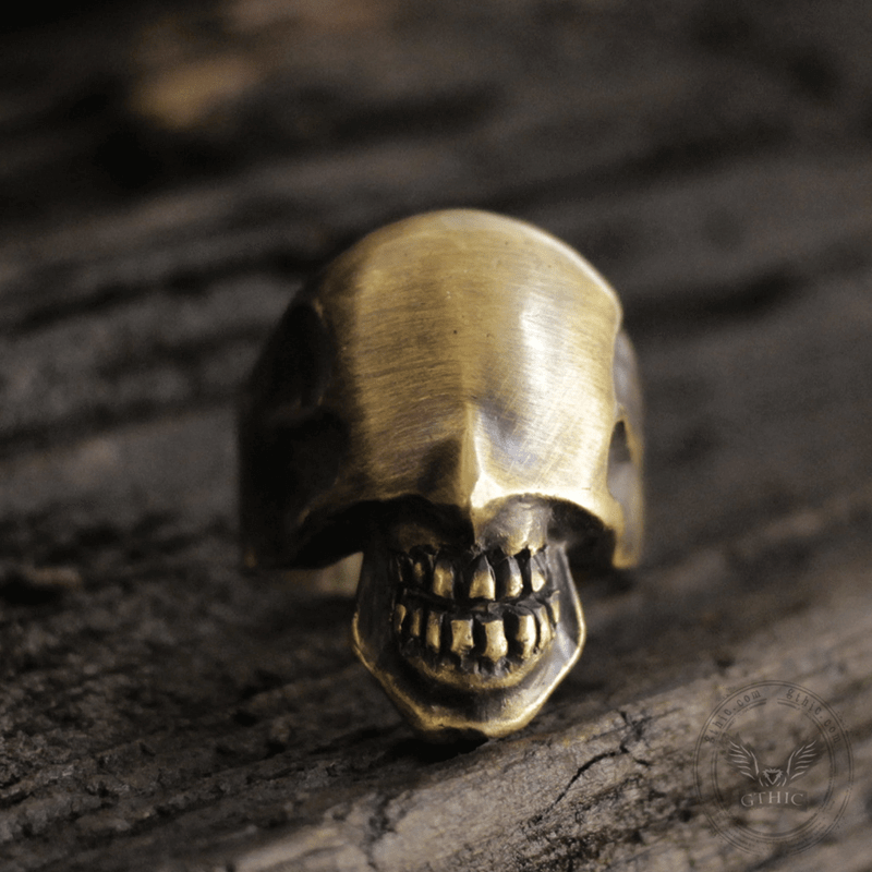 Geen Face Man Brass Skull Ring