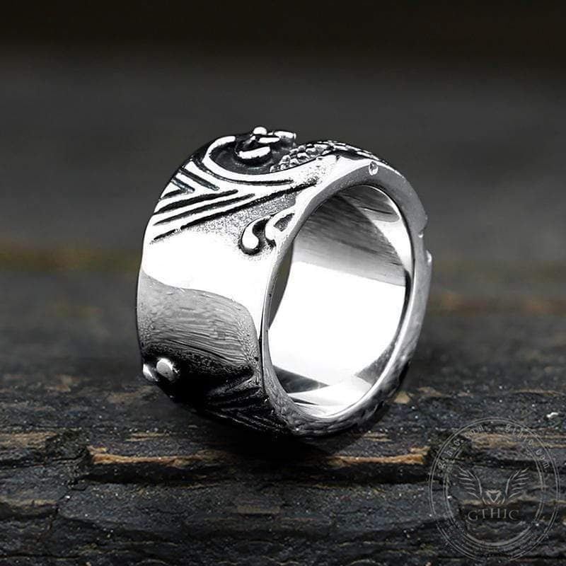 Relief Fish Stainless Steel Ring 03 | Gthic.com