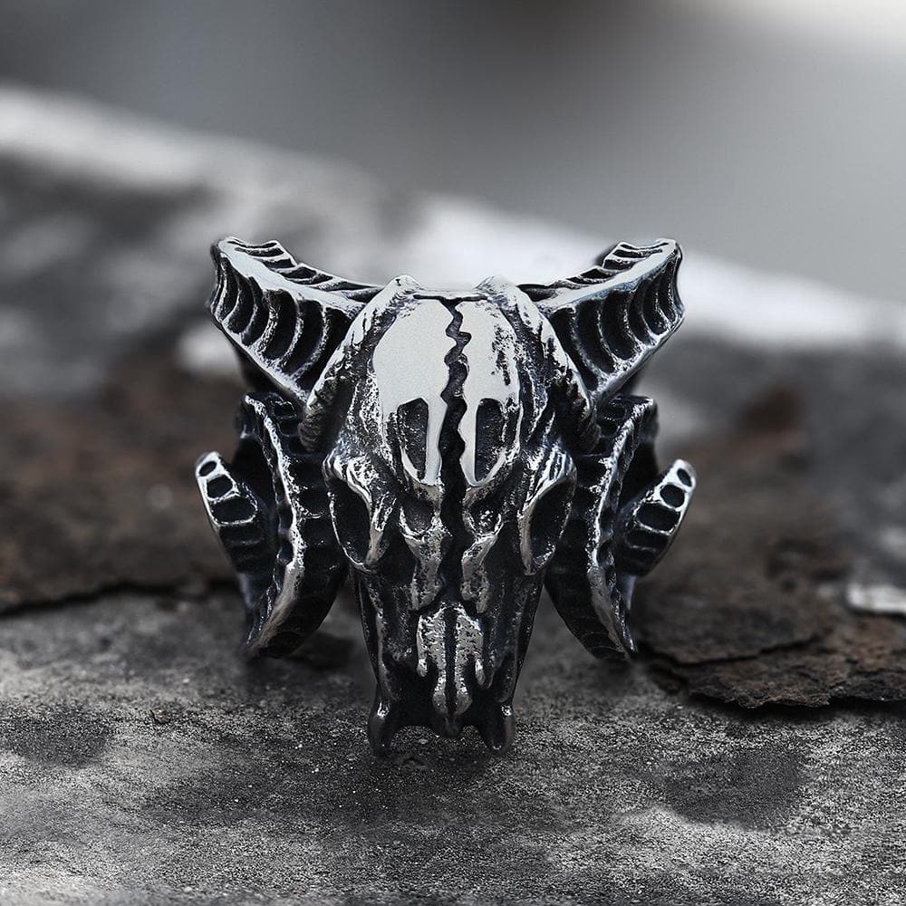 Domineering Sheep Head Stainless Steel Beast Skull Ring | Gthic.com