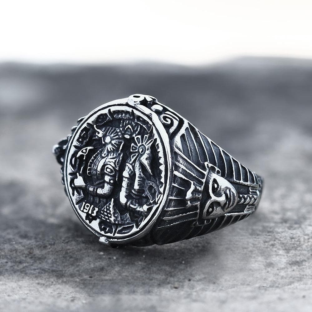 Ancient Egyptian Pharaoh Horus Tutankhamun Stainless Steel Ring 01 | Gthic.com