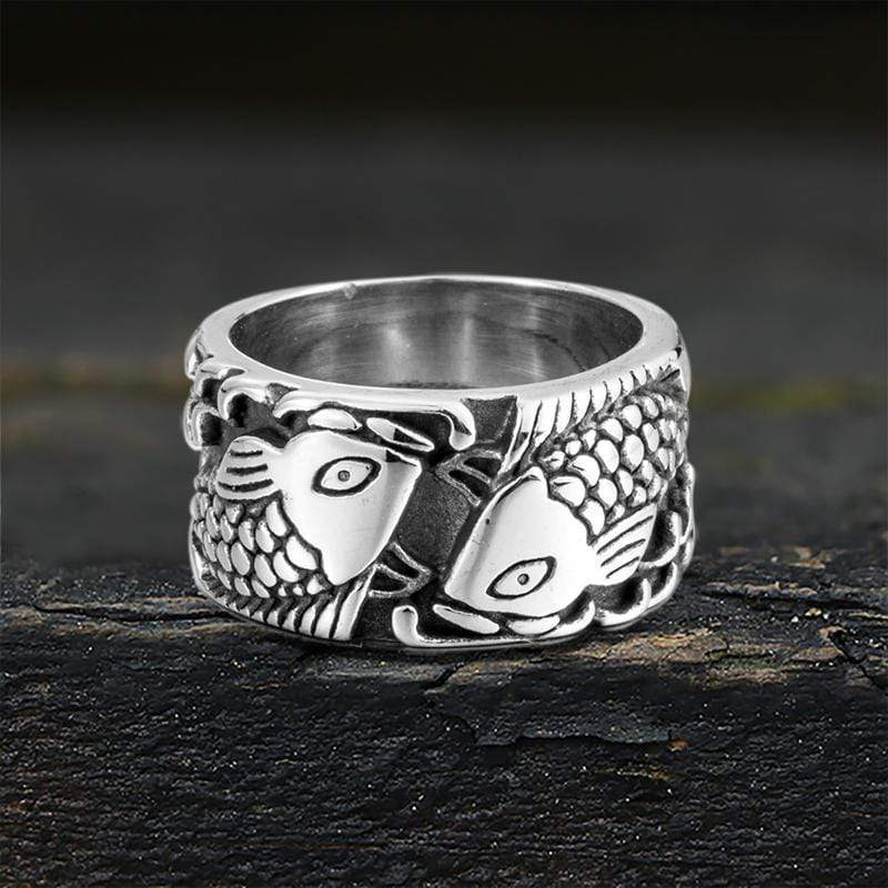 Relief Fish Sterling Silver Ring 04 | Gthic.com