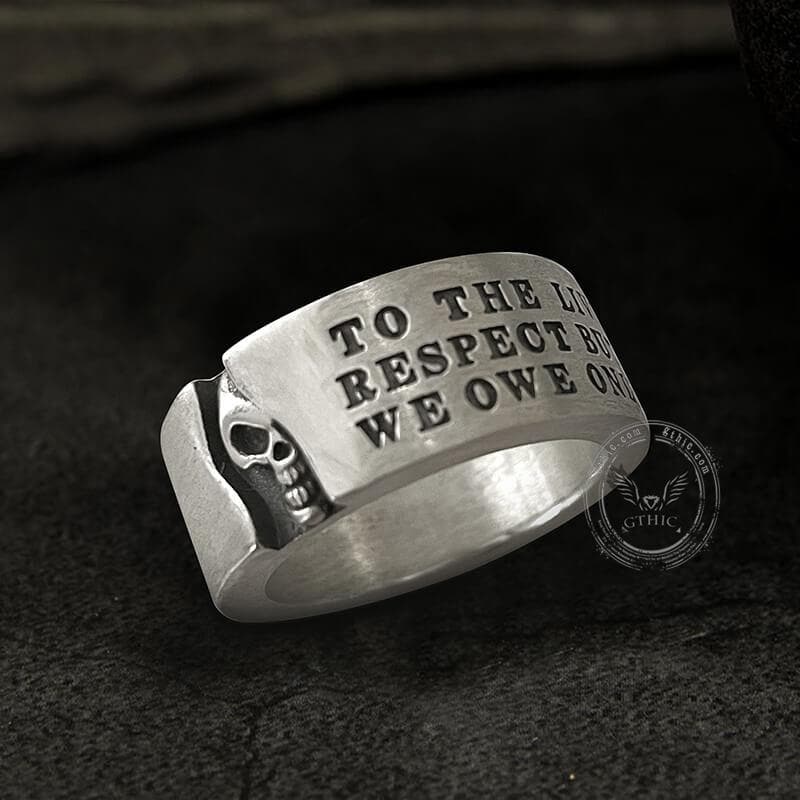 Anello in argento sterling con teschio a mezza faccia