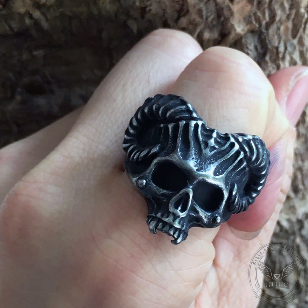 Horned Devil Stainless Steel Skull Ring | Gthic.com