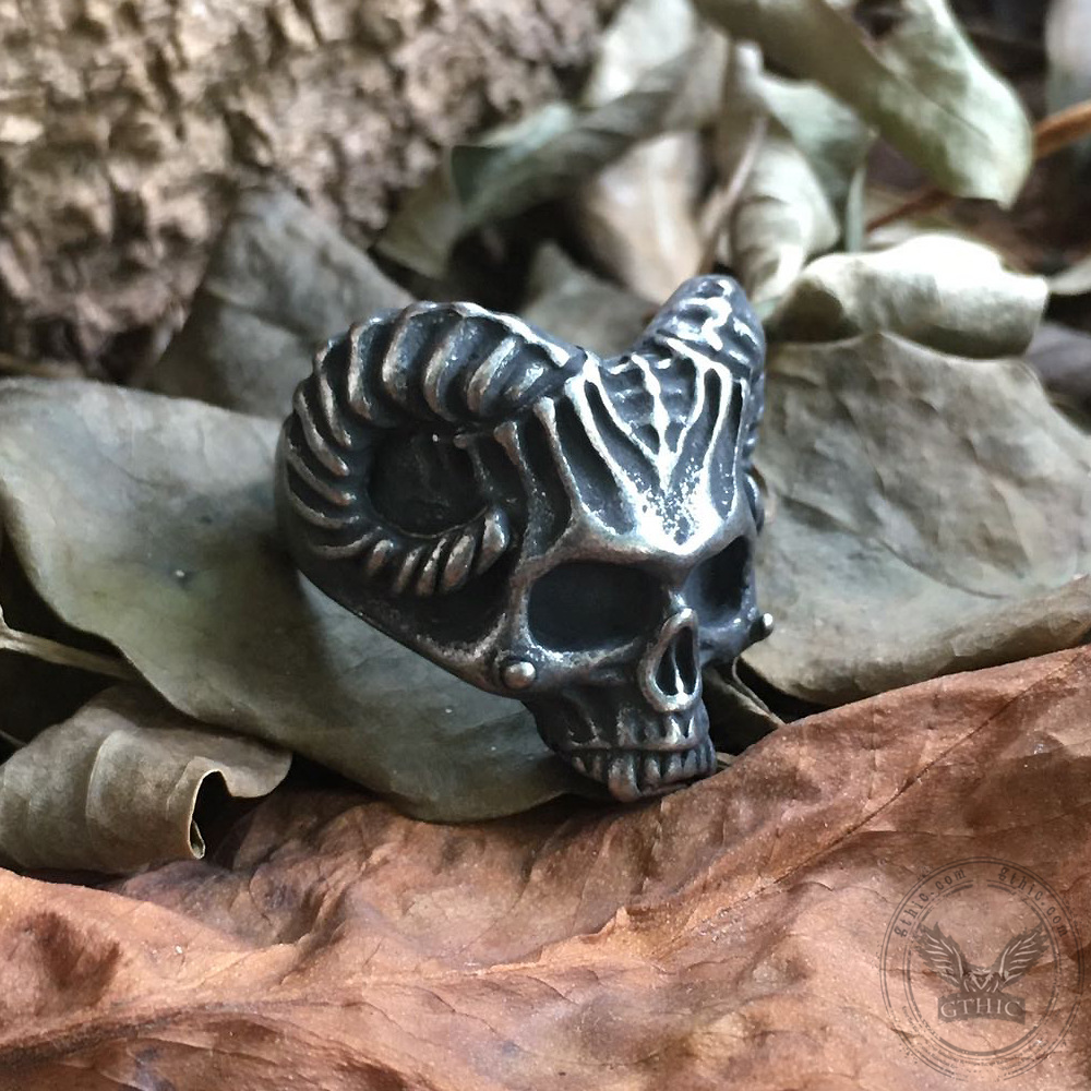 Horned Devil Stainless Steel Skull Ring | Gthic.com