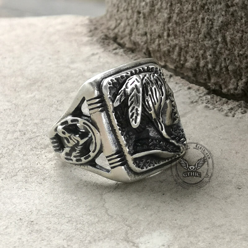 Indian Portrait Sterling Silver Ring | Gthic.com