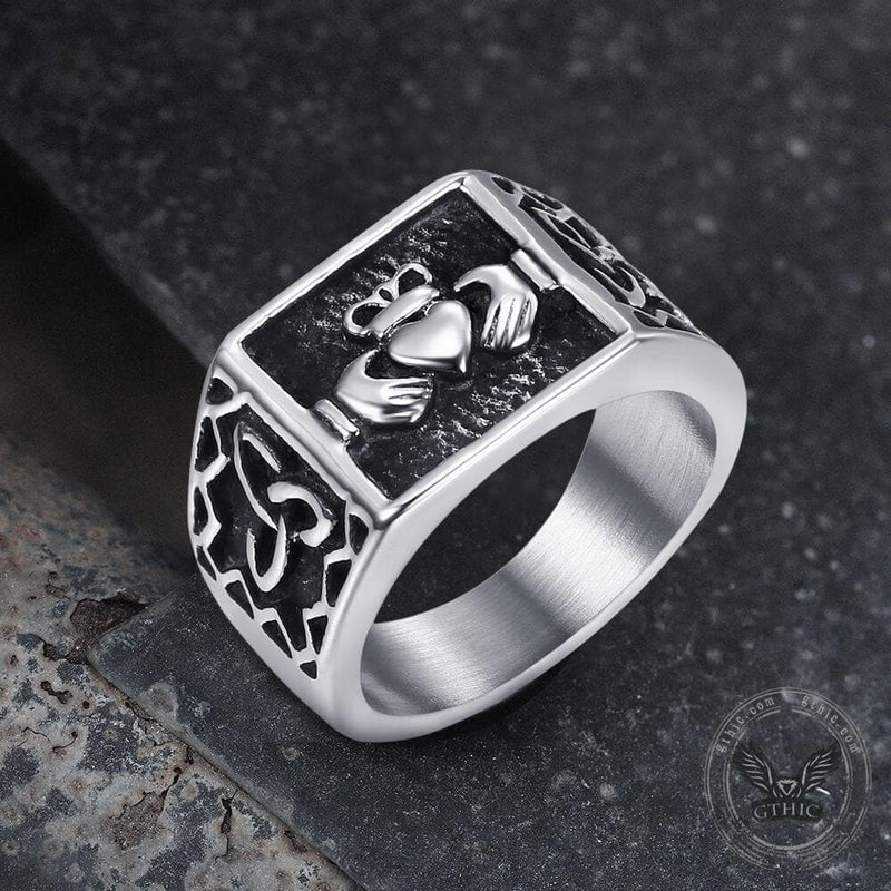 Celtic Ring - Men's Yellow Gold with White Gold Trim Celtic Warrior Shield  Wedding Band at IrishShop.com | WED37