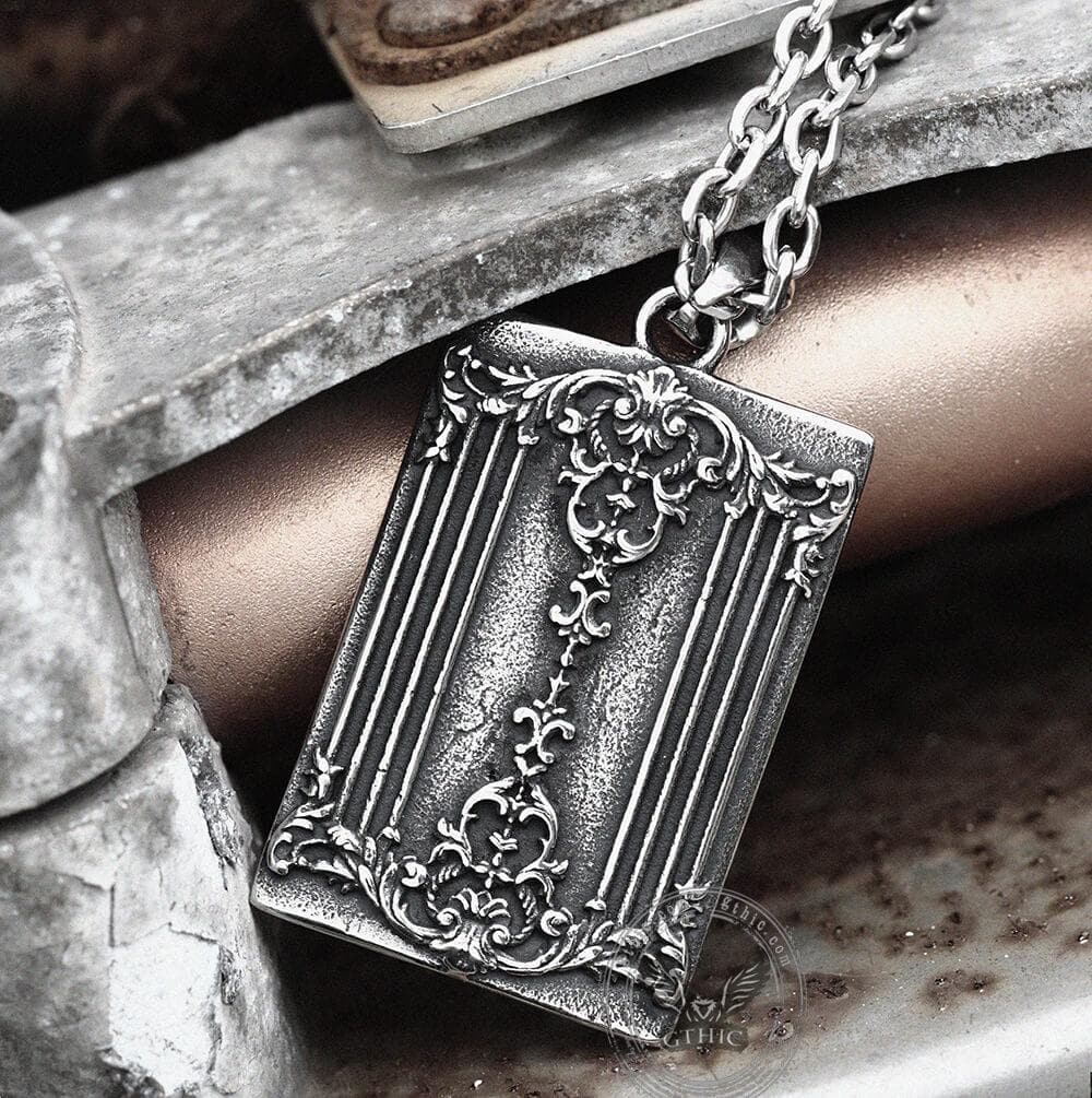 King Of Spades Stainless Steel Poker Pendant | Gthic.com