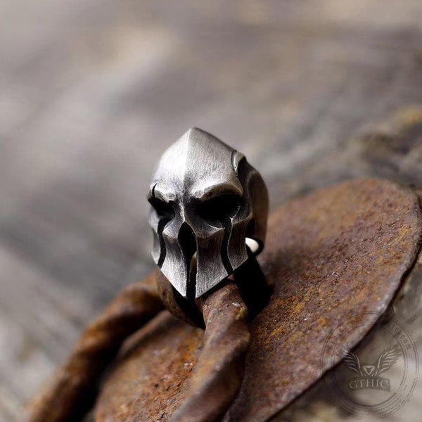 Knight Sterling Silver Skull Ring 01 | Gthic.com