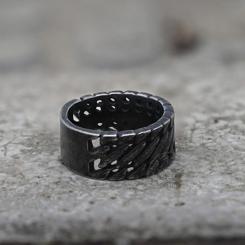 Locomotive Style Chain Stripes Stainless Steel Ring | Gthic.com