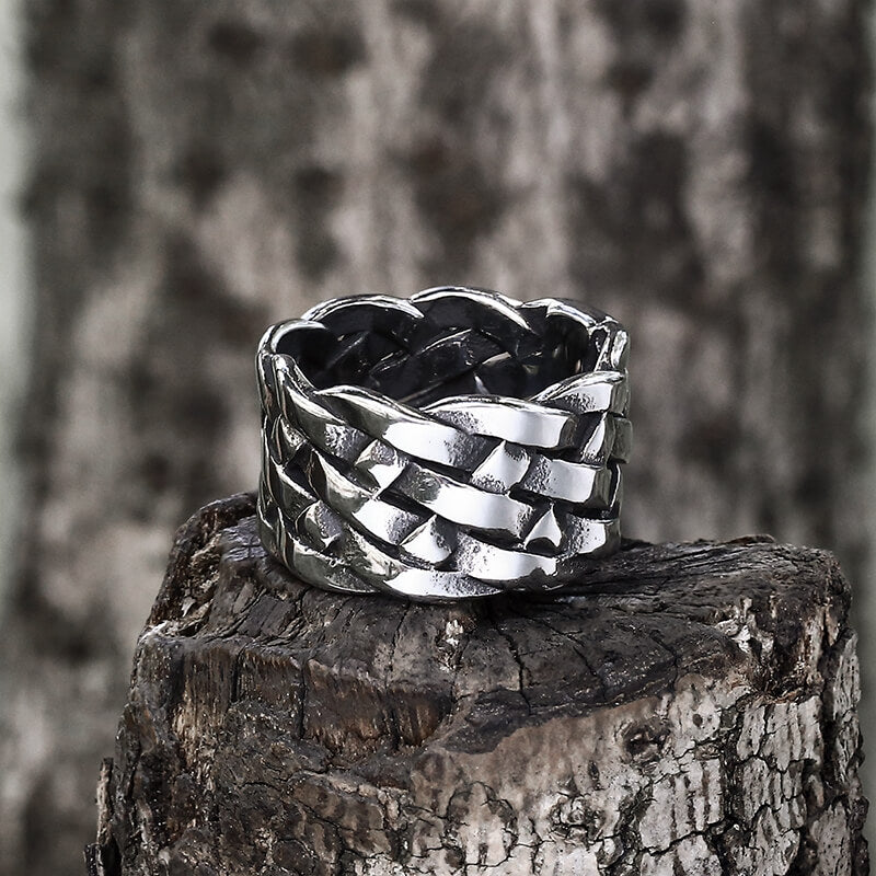 Minimalism Braided Stainless Steel Ring | Gthic.com