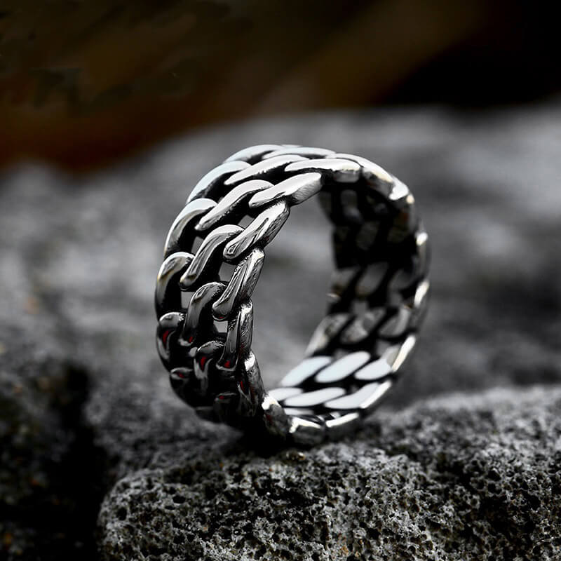 Minimalist Chain Style Stainless Steel Ring | Gthic.com