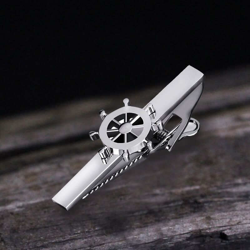 Minimalist Rudder Design Brass Tie Clip | Gthic.com