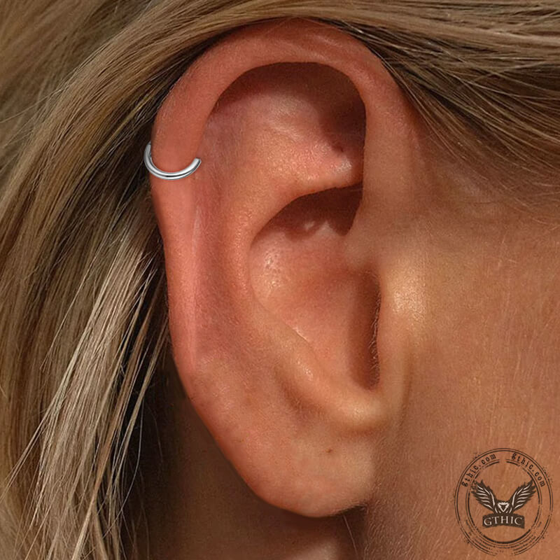Minimalist Style Stainless Steel Solid Color Ear Cuffs – GTHIC