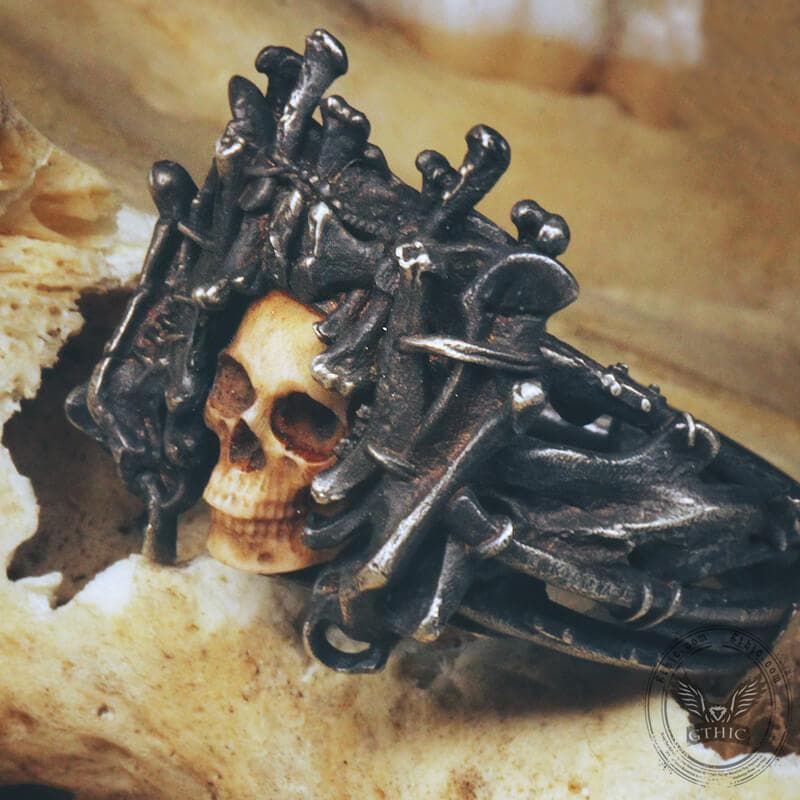 Night’s Watch Sterling Silver Skull Ring 02 | Gthic.com