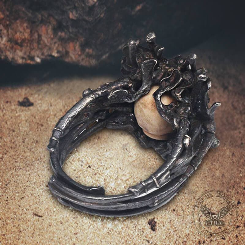 Night’s Watch Sterling Silver Skull Ring 03 | Gthic.com