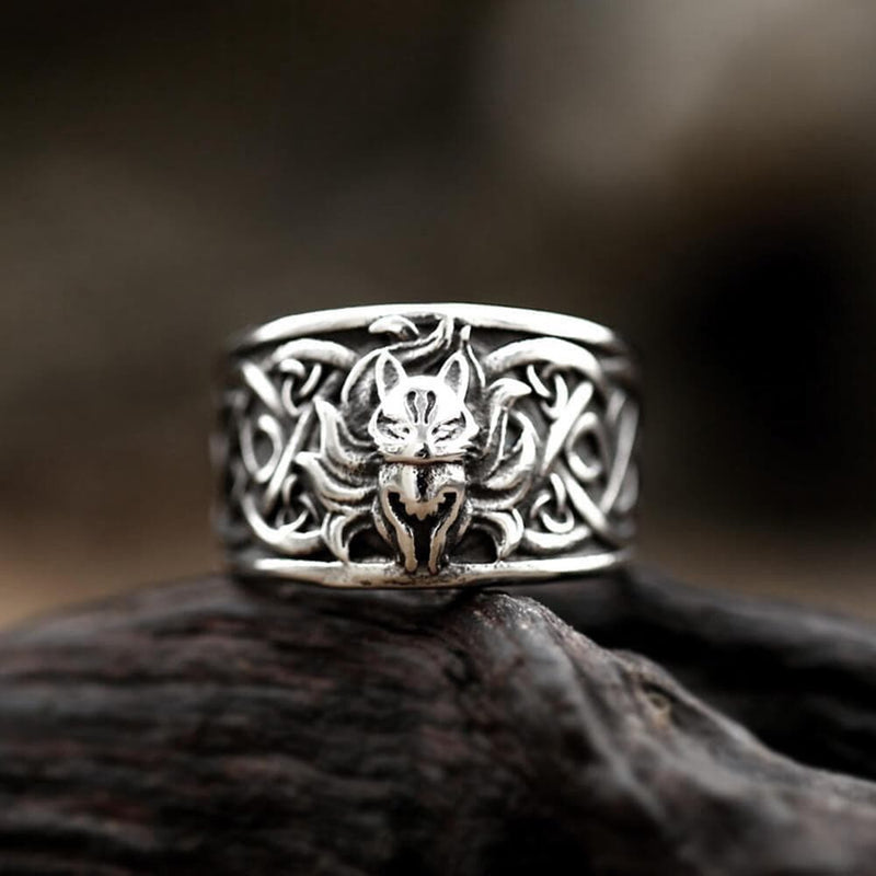 Nine-Tailed Fox Celtic Knot Stainless Steel Ring 01 | Gthic.com