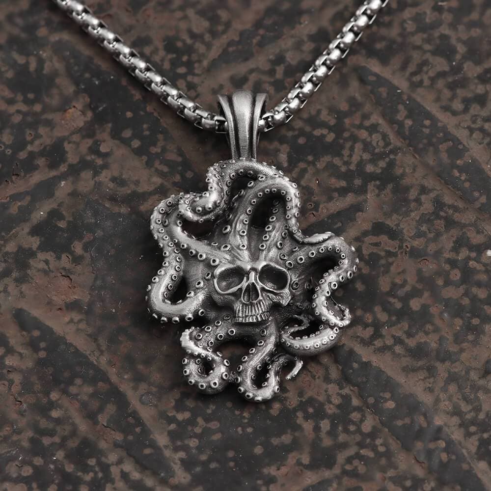 Kraken Octopus Pure Tin Skull Necklace03 | Gthic.com