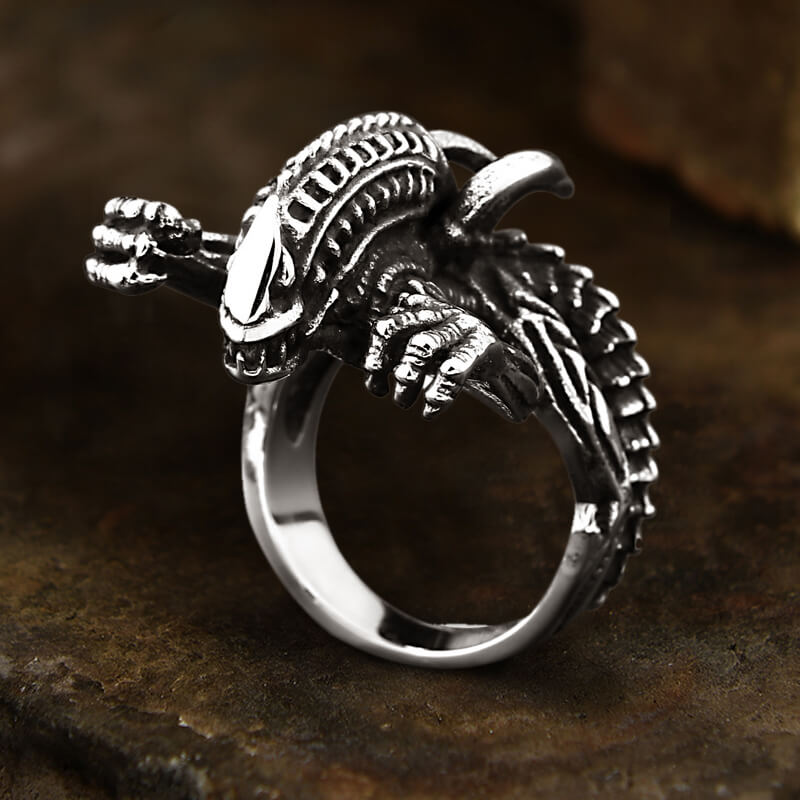 Predator Stainless Steel Skull Ring | Gthic.com