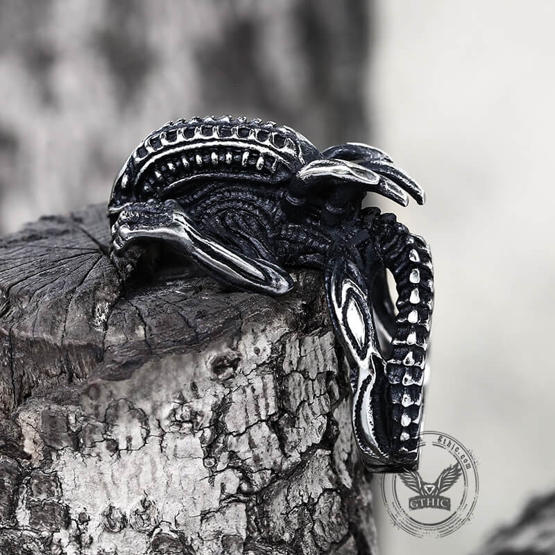 Predator Stainless Steel Skull Ring | Gthic.com