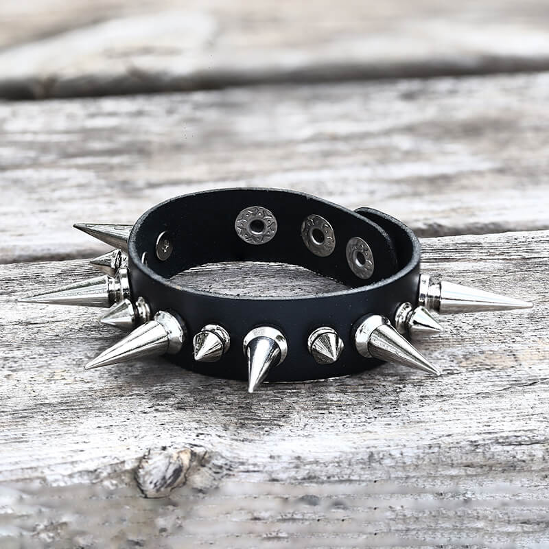 Punk Black PU Leather Spiked Bracelet – GTHIC