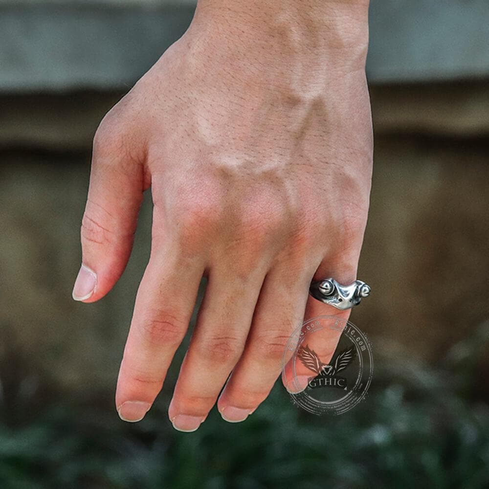 Rango Chameleon Stainless Steel Ring | Gthic.com