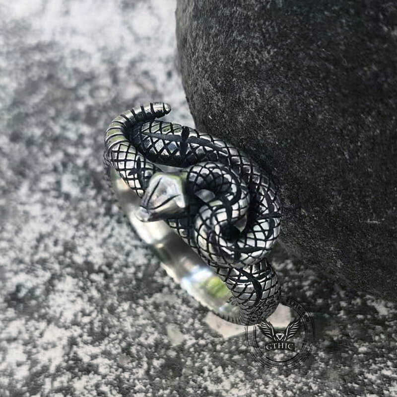 Rattlesnake Sterling Silver Snake Ring | Gthic.com